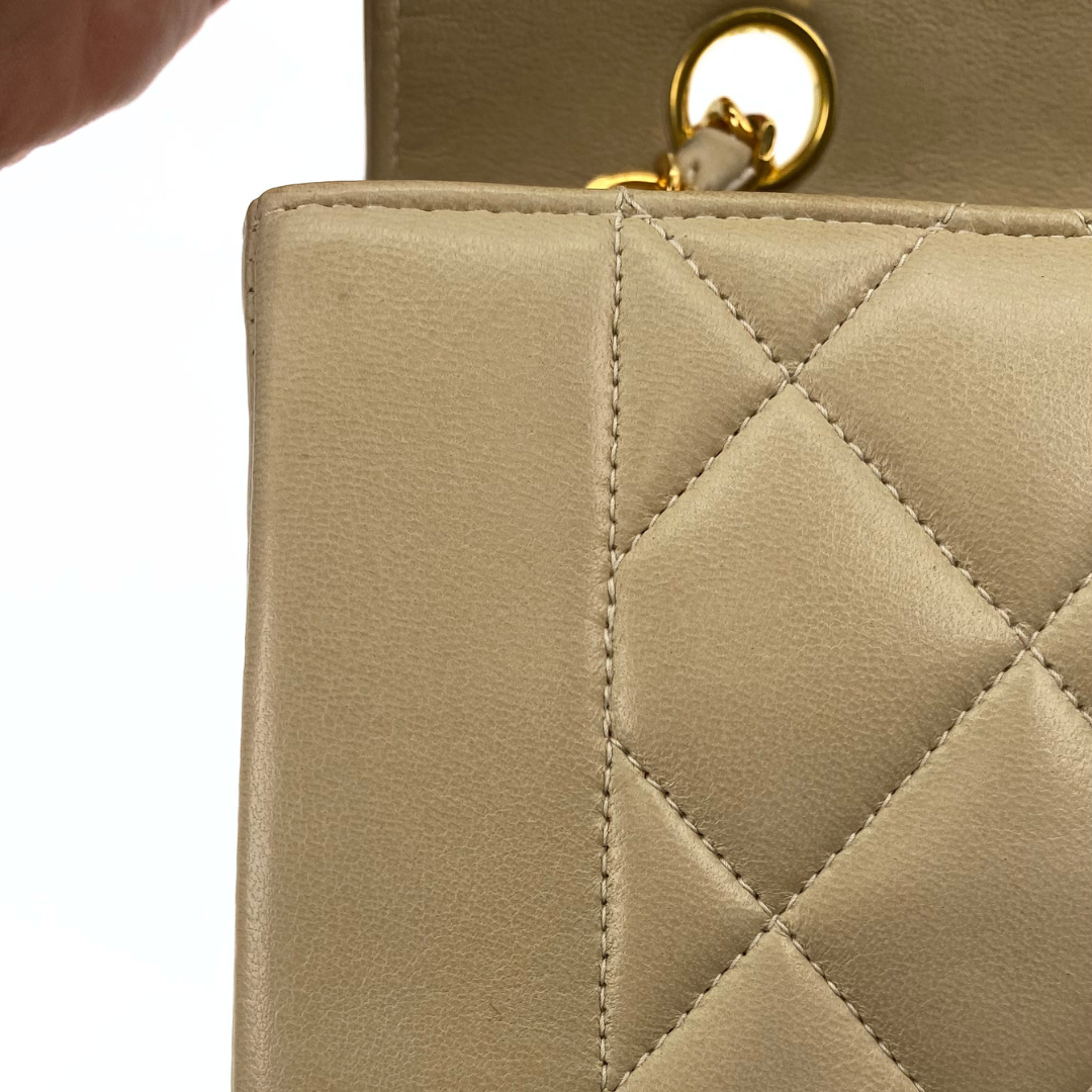 Levy, 2 Series Medium Diana Beige Lambskin with seal only