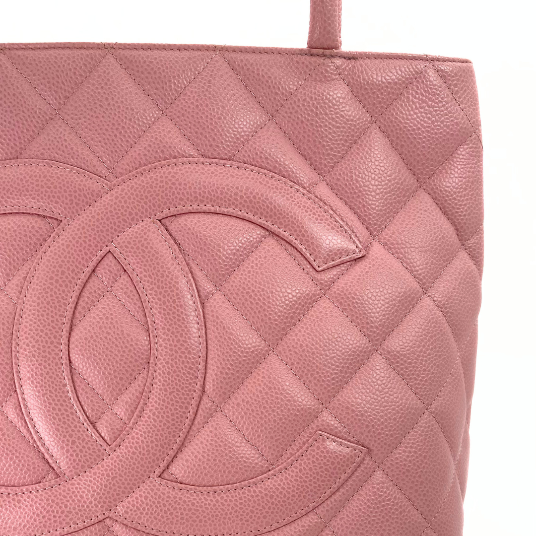 Dami, 8 Series Medallion Tote Reissue Pink Caviar with seal and card