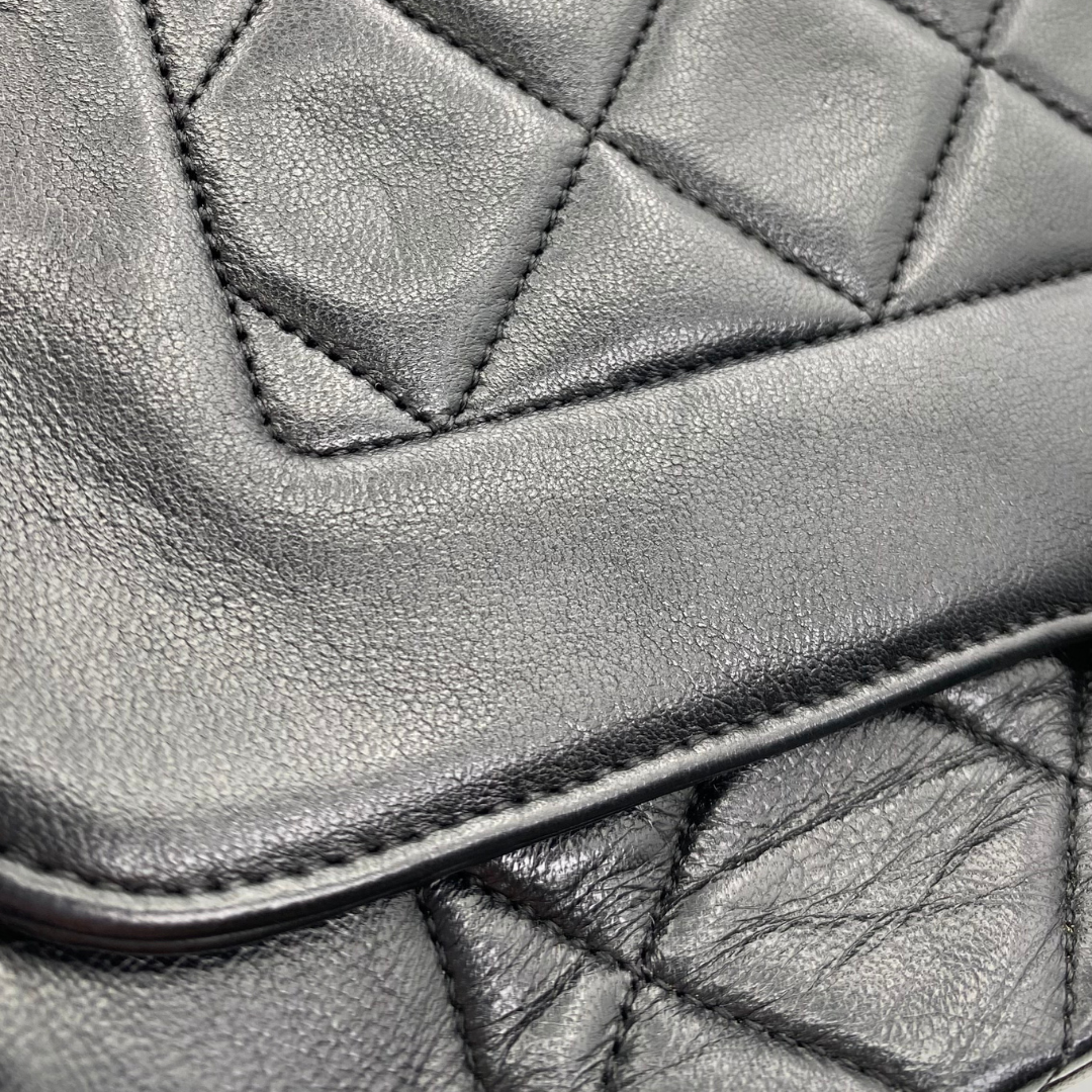 Artem, 4 Series Black Lambskin Tab Border with seal only
