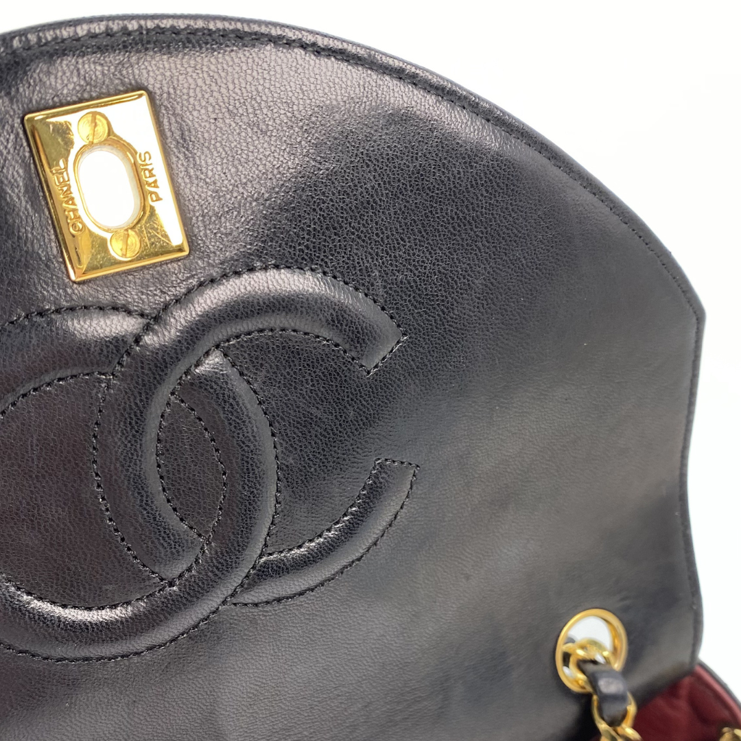 Reina, 0 Series Half Moon Black Lambskin with seal only