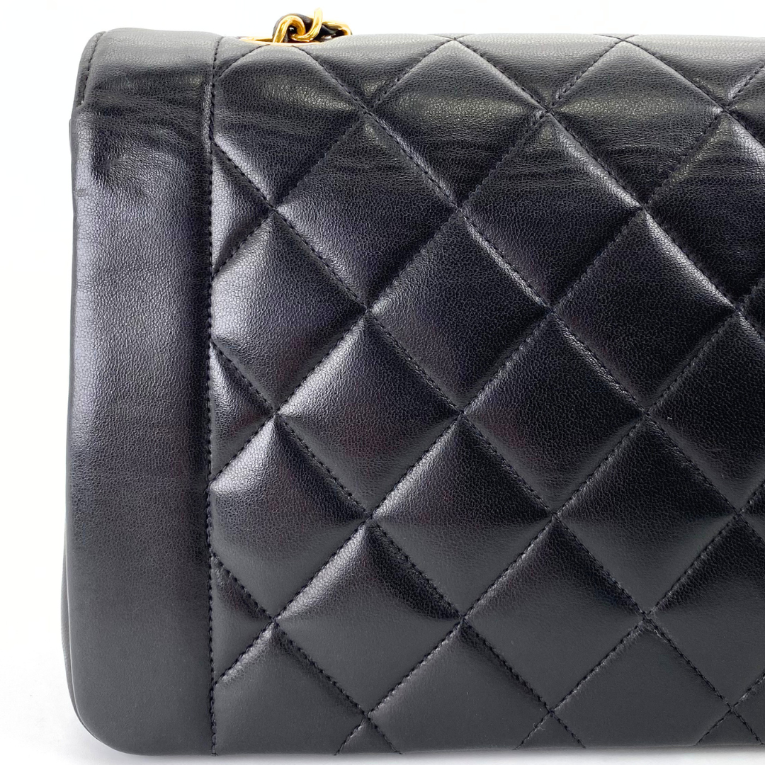 Shiori, 3 Series Medium Diana Black Lambskin with seal and card