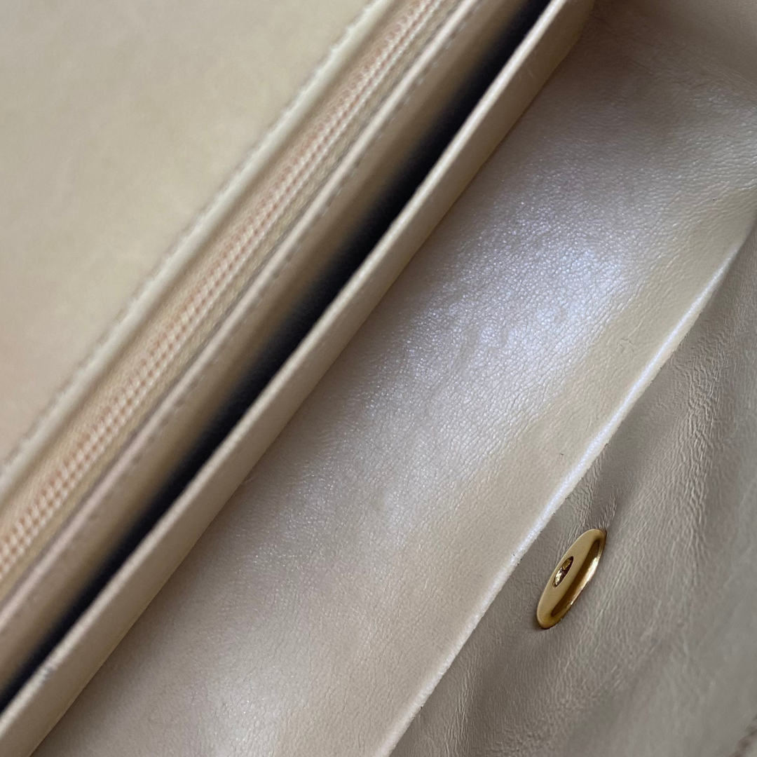 Omara, 2 Series Small Diana Beige Lambskin with seal and card