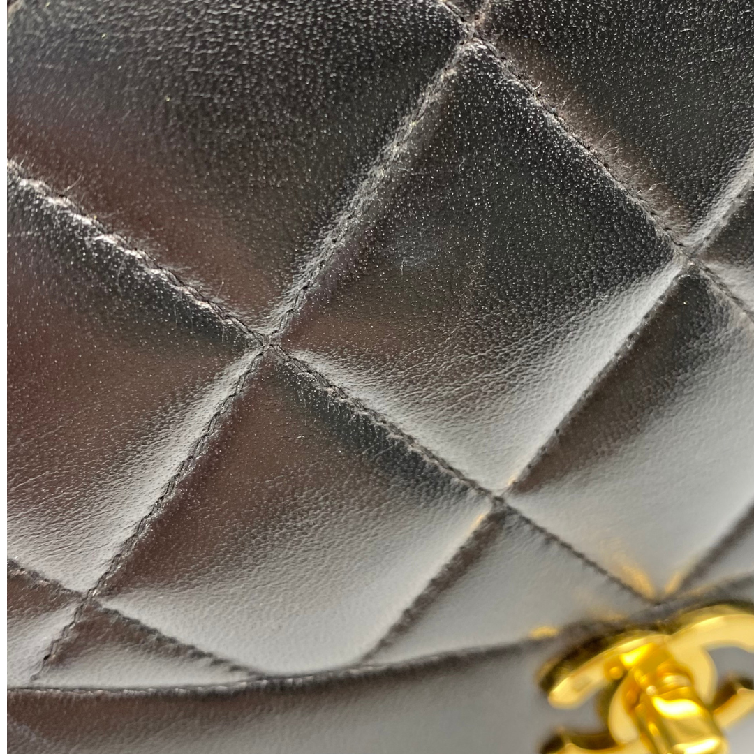 Kaori, 3 Series Small Diana Black Lambskin with seal and card