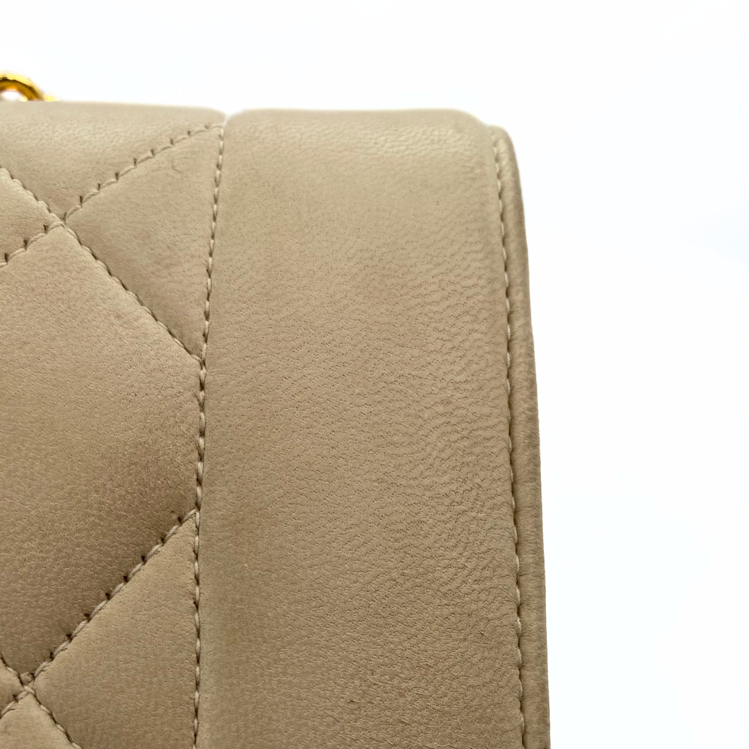 Levy, 2 Series Medium Diana Beige Lambskin with seal only