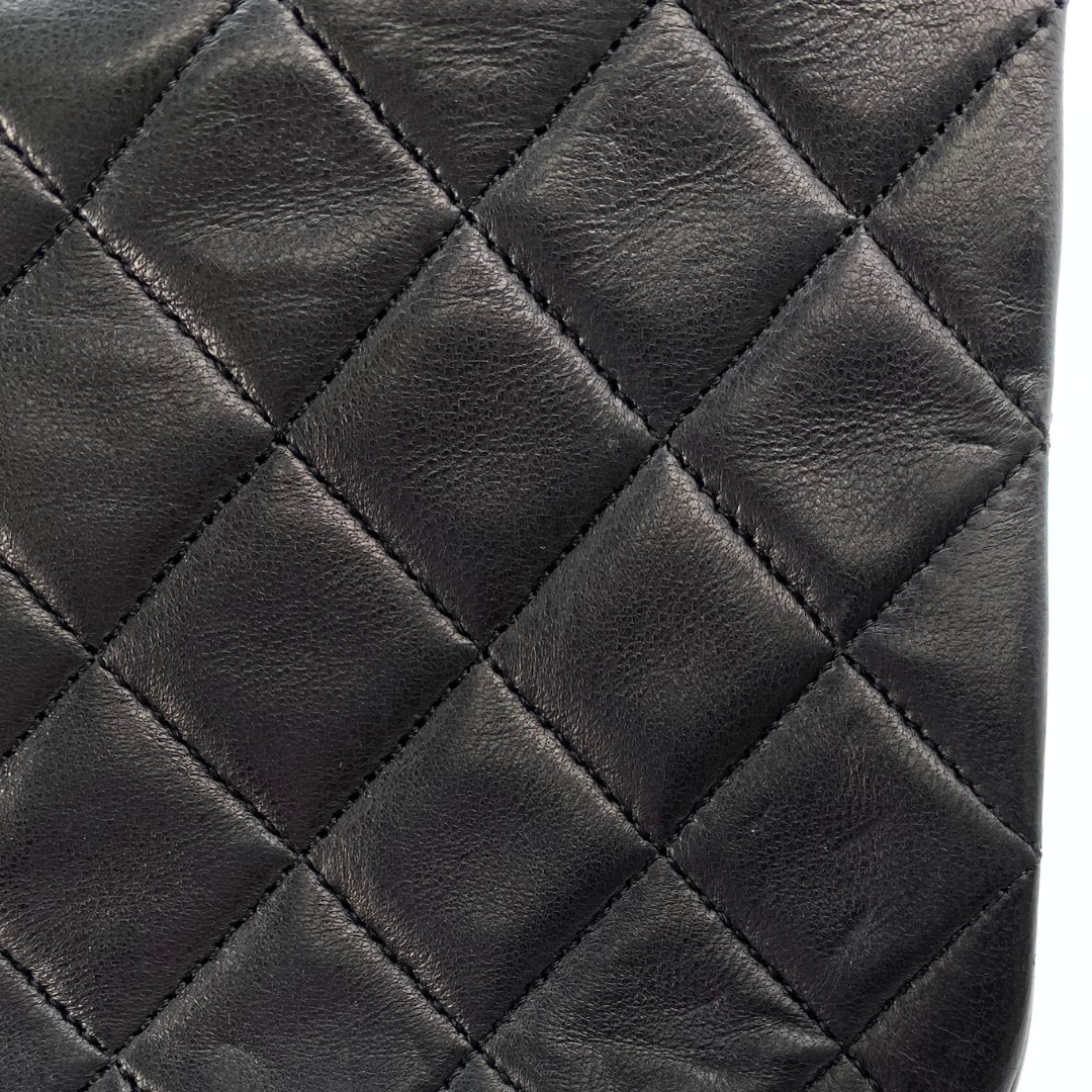 Cyrus, 1 Series Small Full Flap Black Lambskin with seal and card
