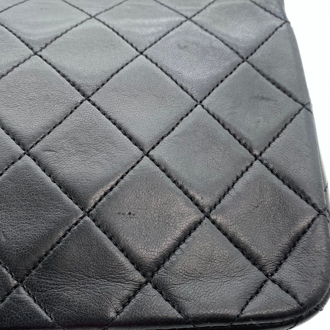 Beckett, 1 Series Small Full Flap Black Lambskin with seal and card