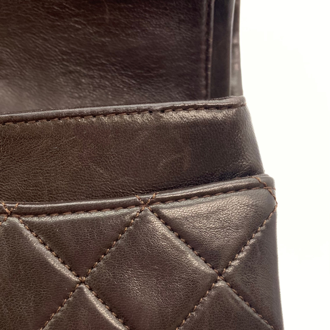Leandro, 1 Series Small Classic Flap Brown Lambskin with seal only