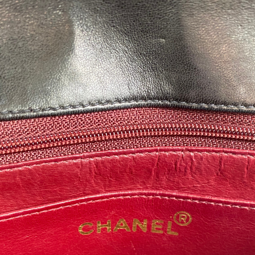 Solon, 3 Series Small Diana  Black Lambskin with seal only