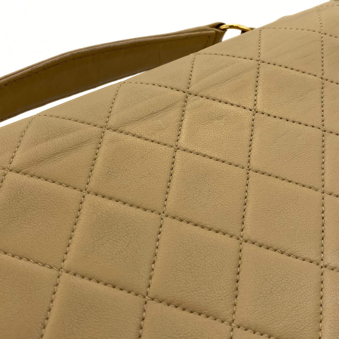 Yejun, 1 Series Double Turn Lock Beige Lambskin with seal and card