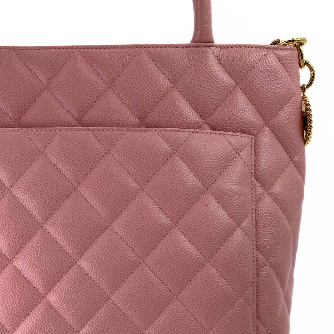 Dami, 8 Series Medallion Tote Reissue Pink Caviar with seal and card