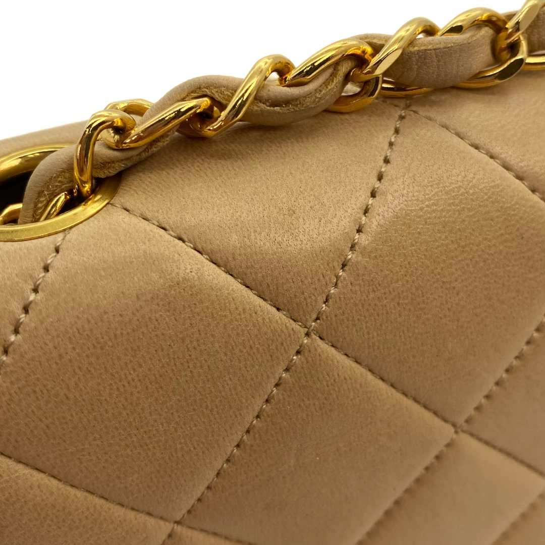 Omara, 2 Series Small Diana Beige Lambskin with seal and card