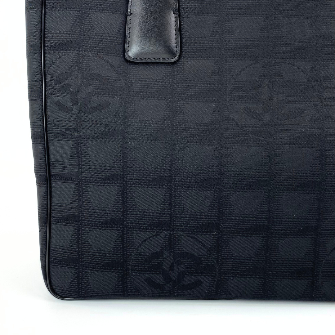 Perrin, 9 Series New Travel Line Tote PM with seal and card