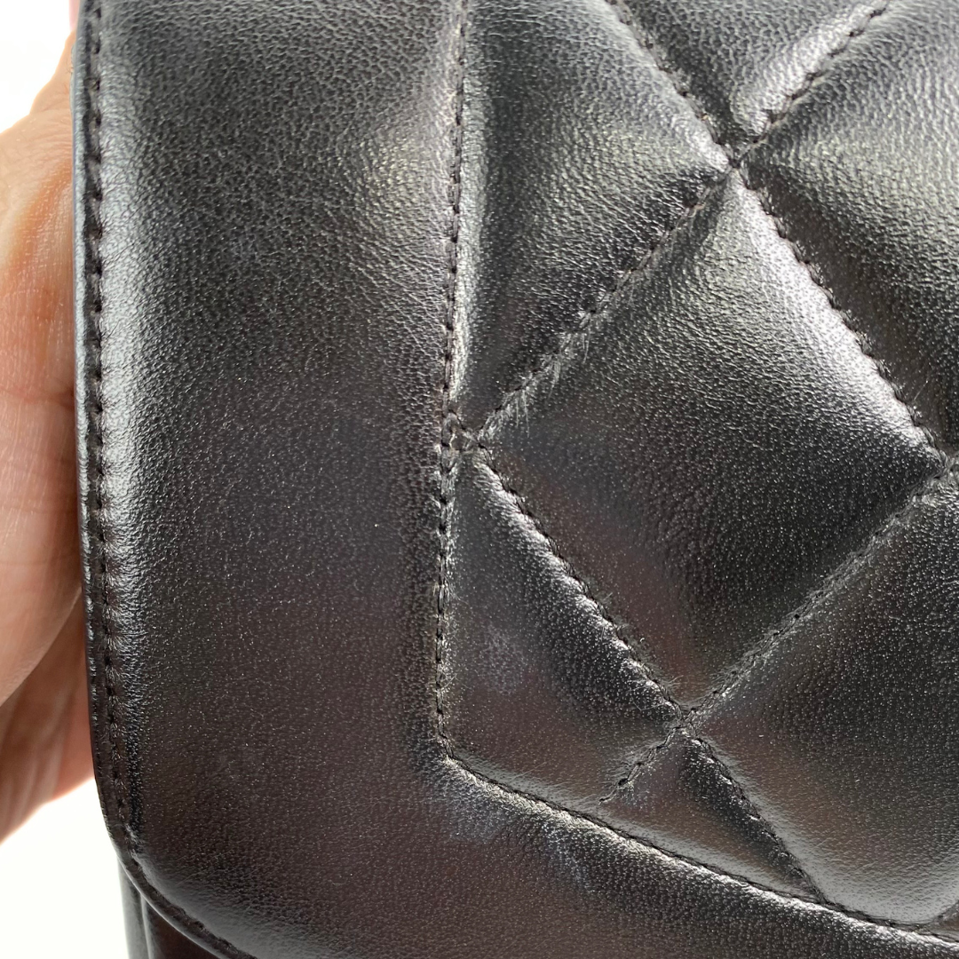 Kaori, 3 Series Small Diana Black Lambskin with seal and card