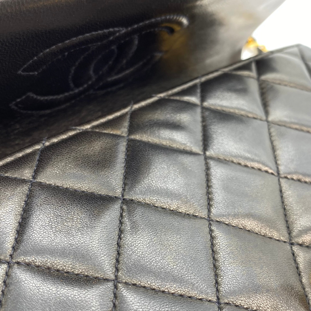 Varun, 2 Series Square 20cm Black Lambskin with seal and card