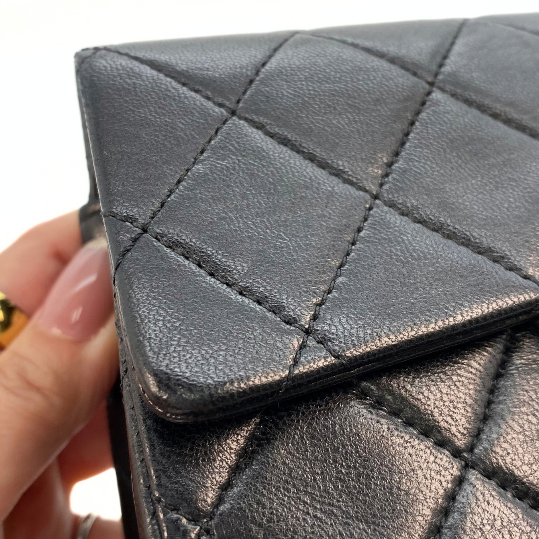 Michiru, 1 Series Square 17cm Black Lambskin with seal and card