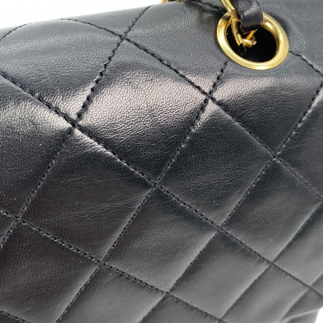 Bodhi, 0 Series Medium Classic Flap Black Lambskin with seal and card