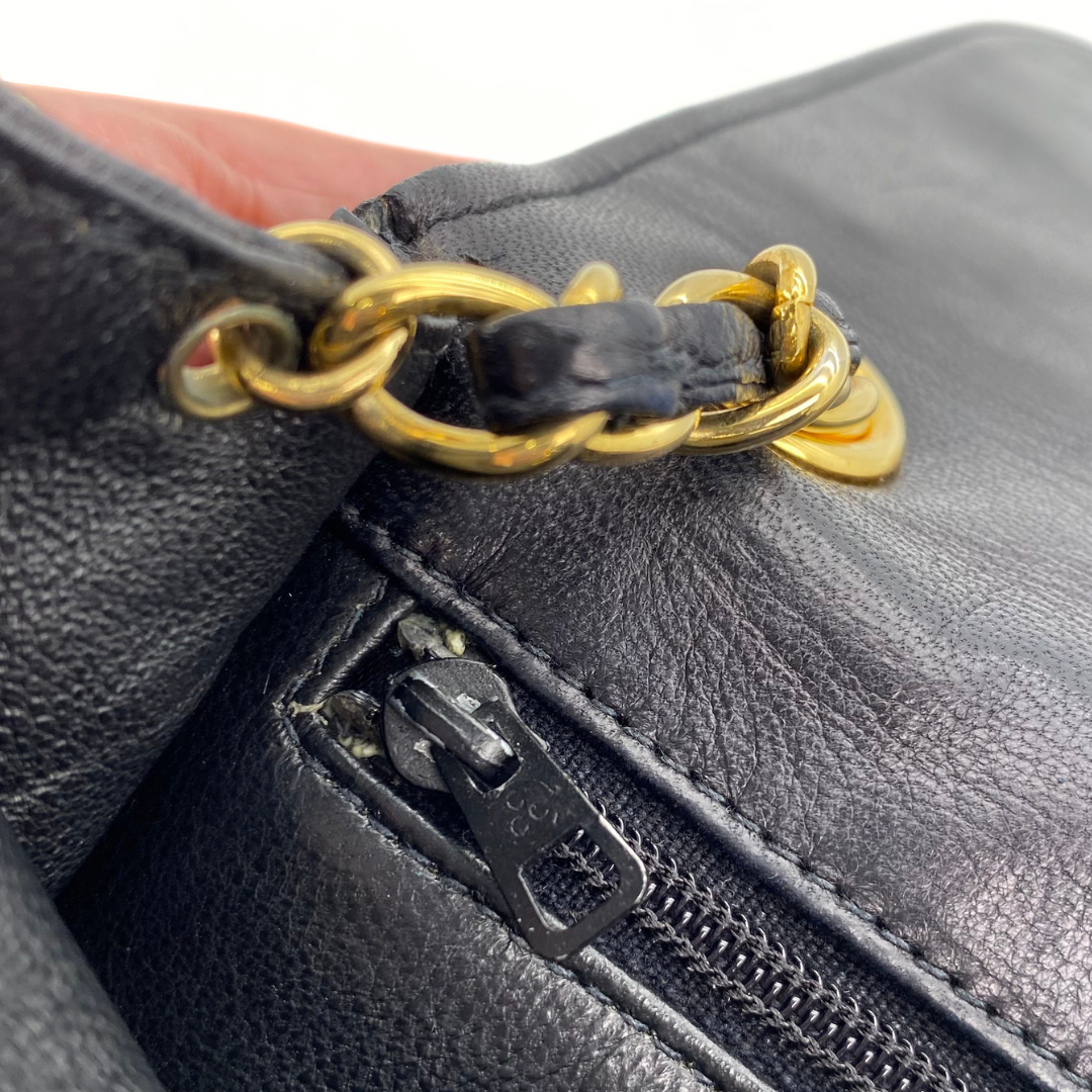 Rodion, 0 Series Black Lambskin Wallet On Chain with seal and card