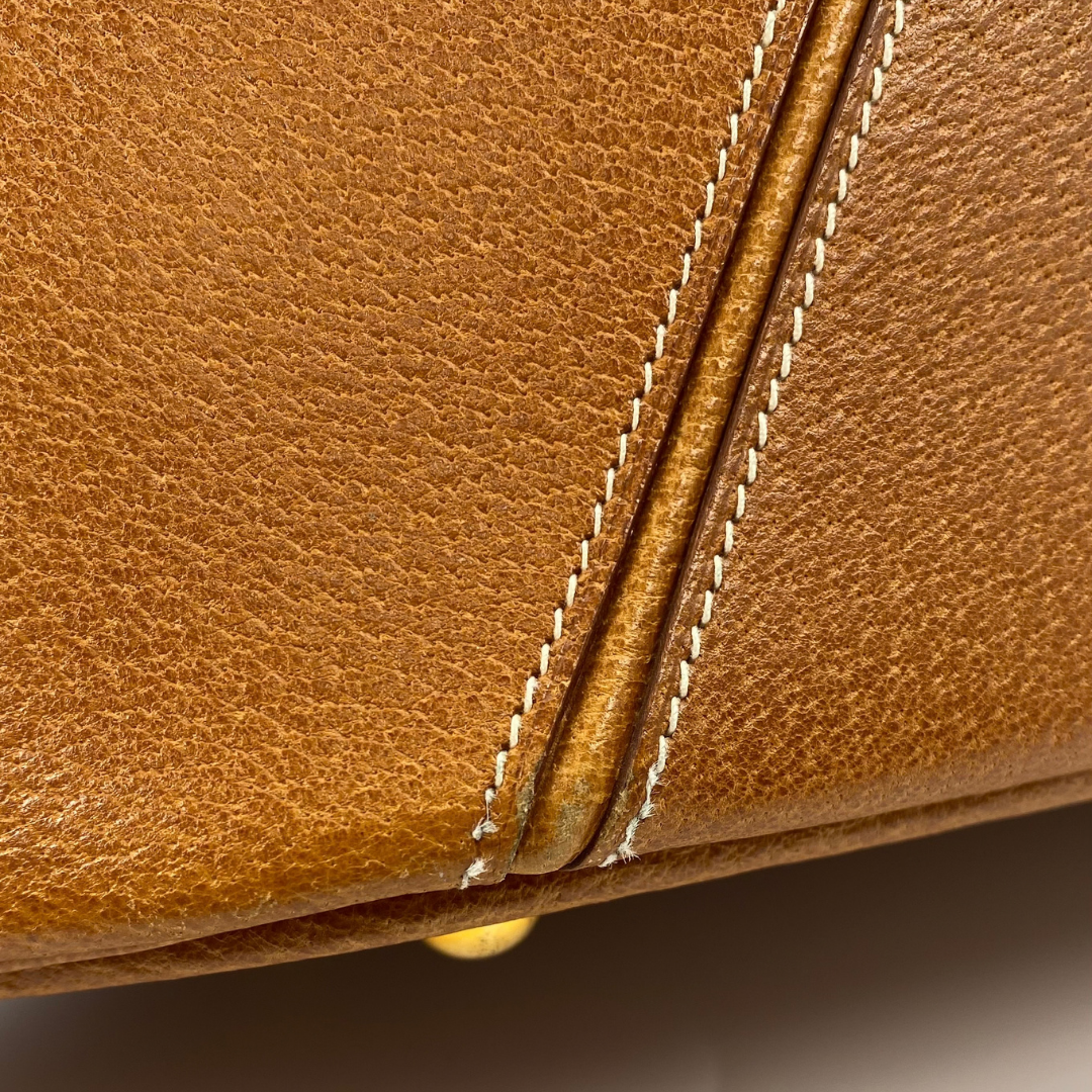 Sumire, 1992 De Bowe Brown Pigskin with stamp ○V