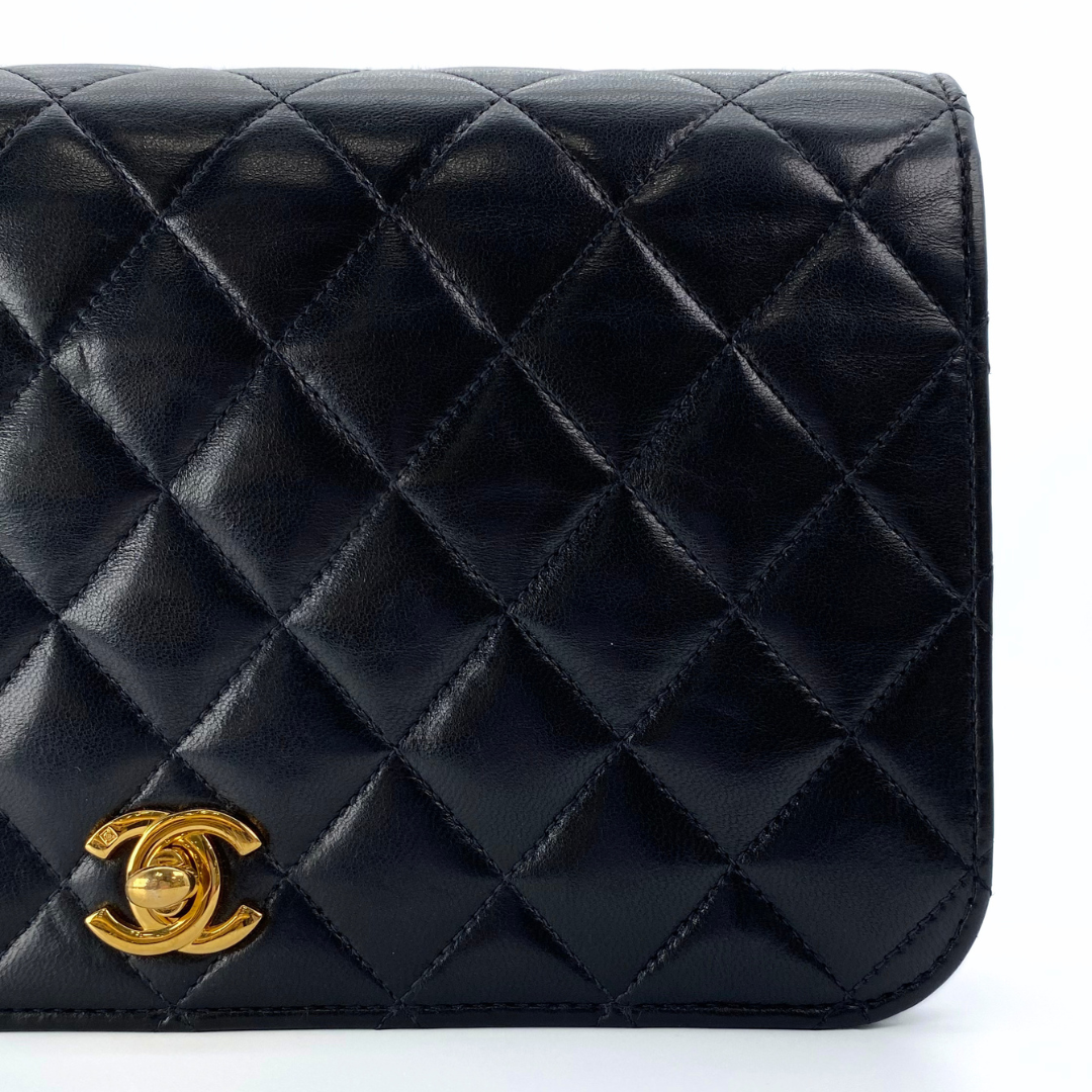 Boris, 6 Series Small Full Flap Black Lambskin with seal and card
