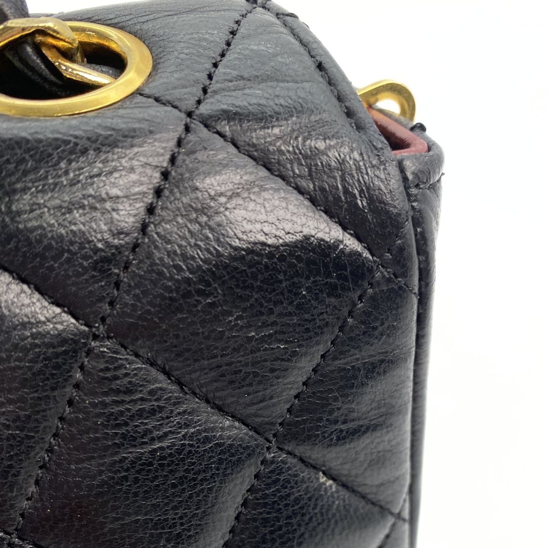 Reina, 0 Series Half Moon Black Lambskin with seal only