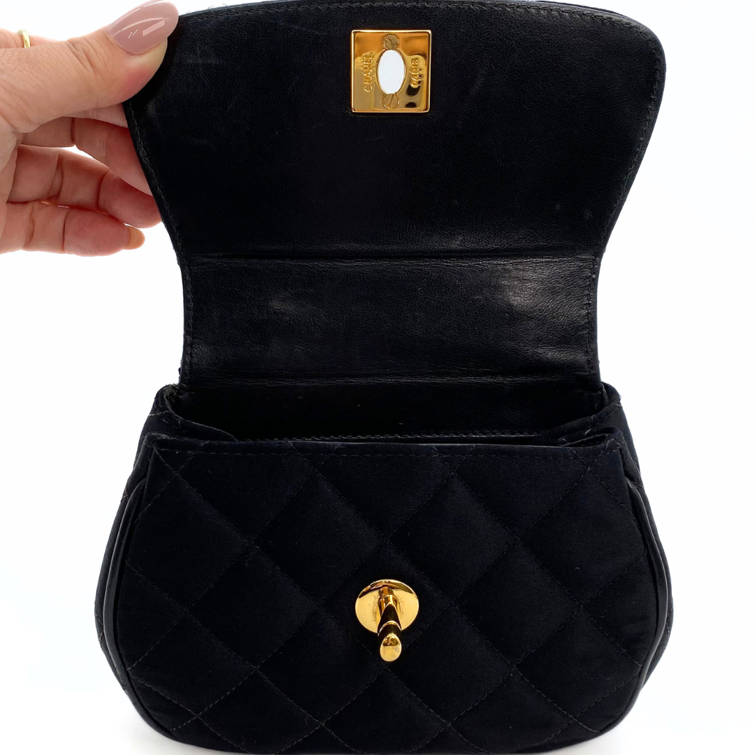 Sekar, 2 Series Bijou Black Satin with seal and card