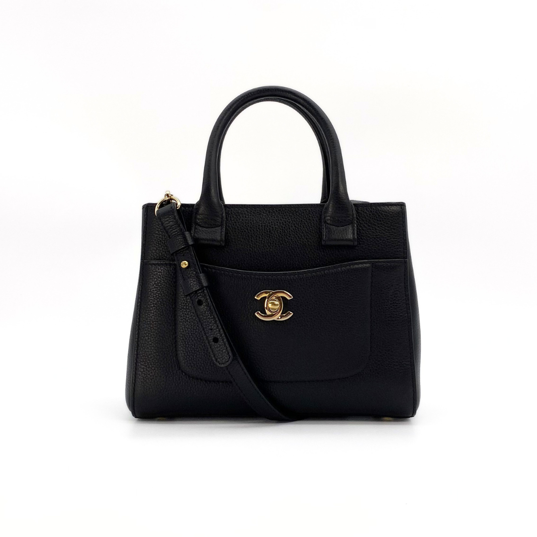 Brodie, 23 Series Neo Excecutive Tote Black Leather with seal and card