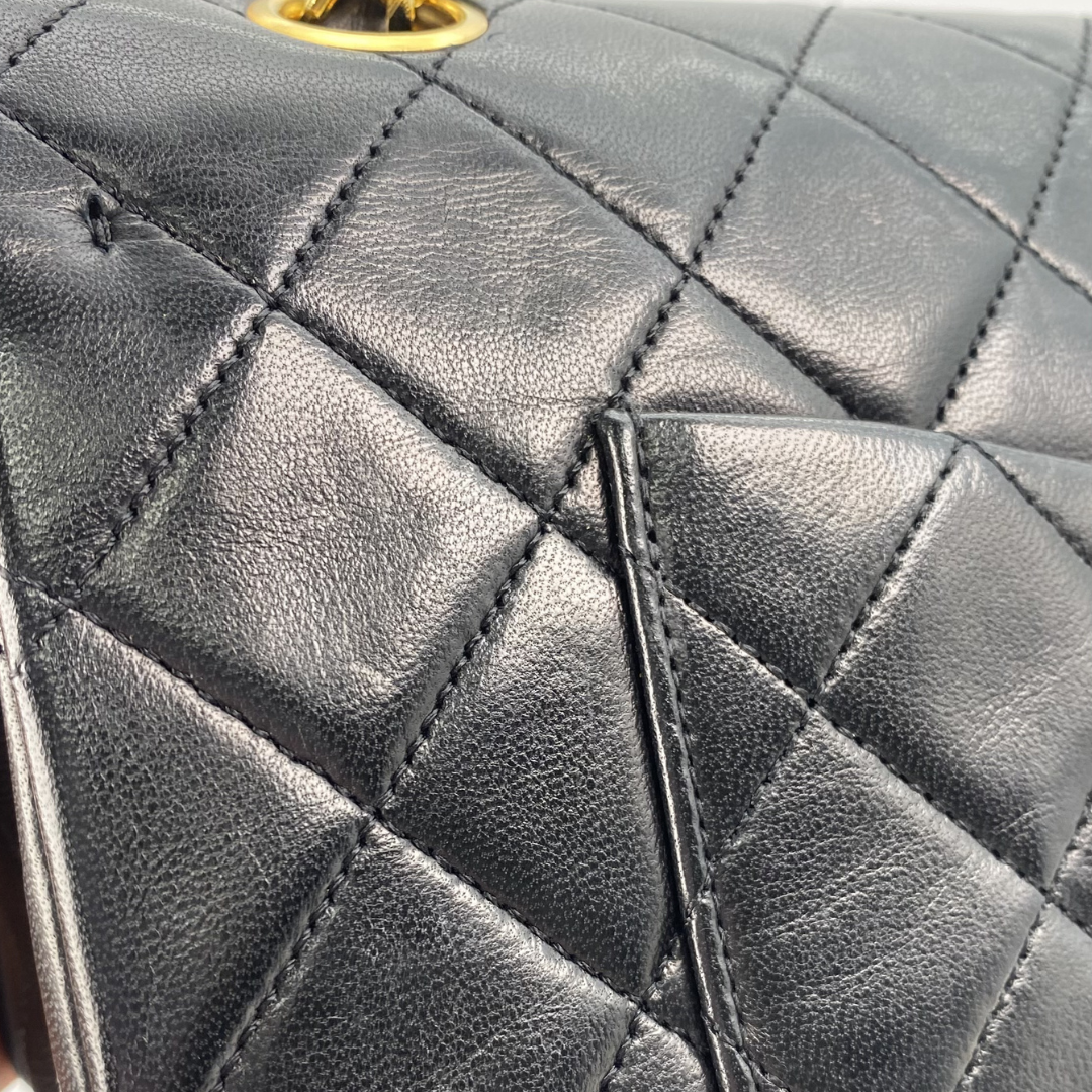 Bodhi, 0 Series Medium Classic Flap Black Lambskin with seal and card