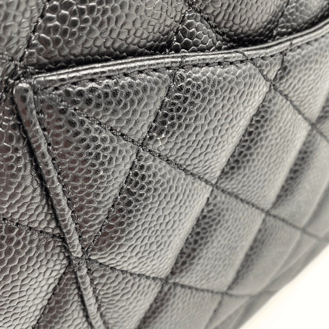 Ender, 16 Series PST Tote Black Caviar with seal and card