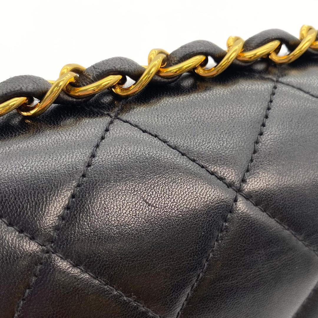 Kalina, 4 Series Small Diana Black Lambskin with seal and card