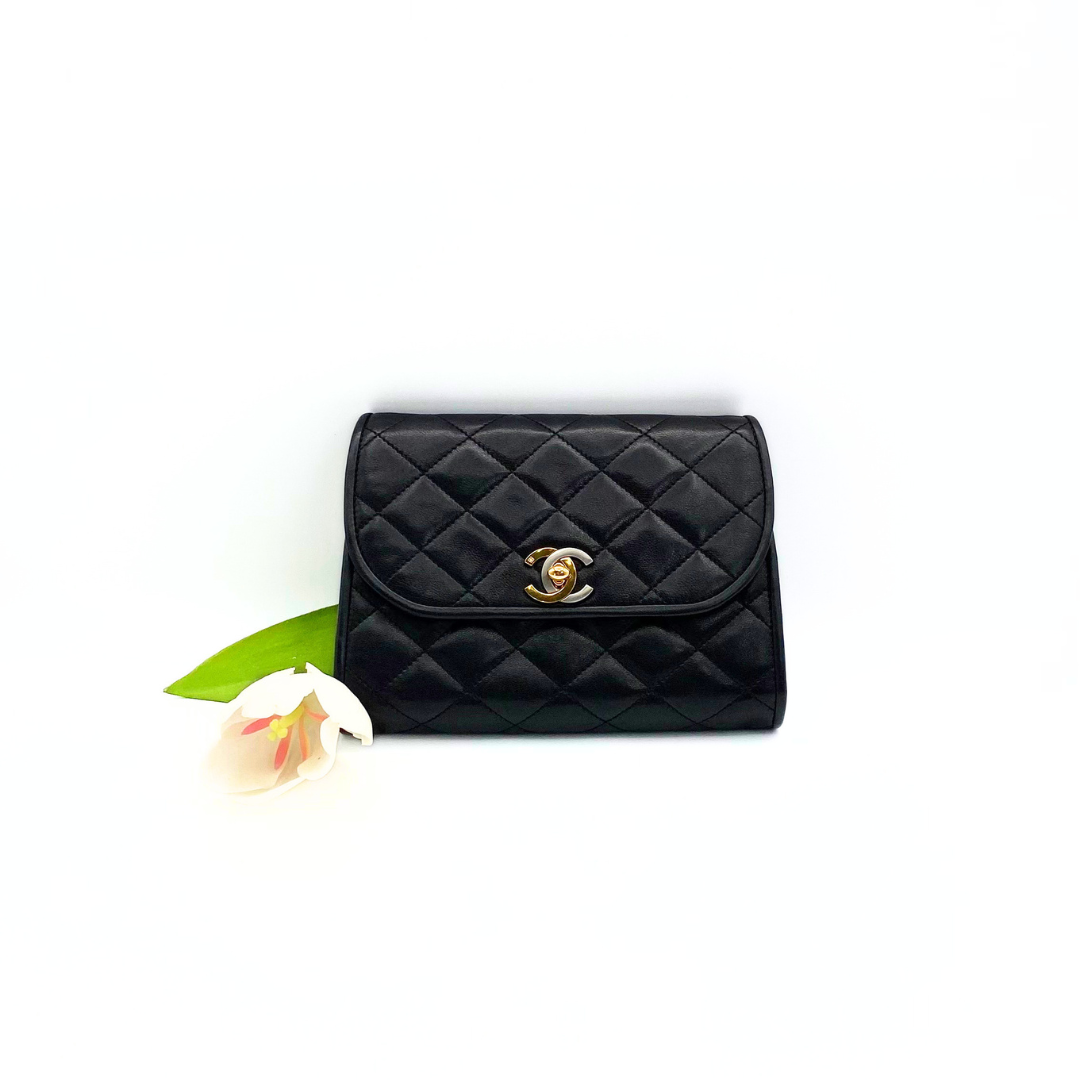 Arina, 3 Series Paris Black Lambskin Wallet On Chain with seal and card