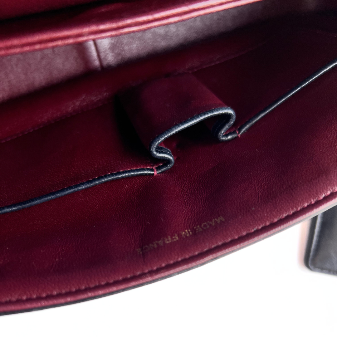 Elian, 1 Series Jumbo Flap Black Lambskin with Card Wallet with seal and card