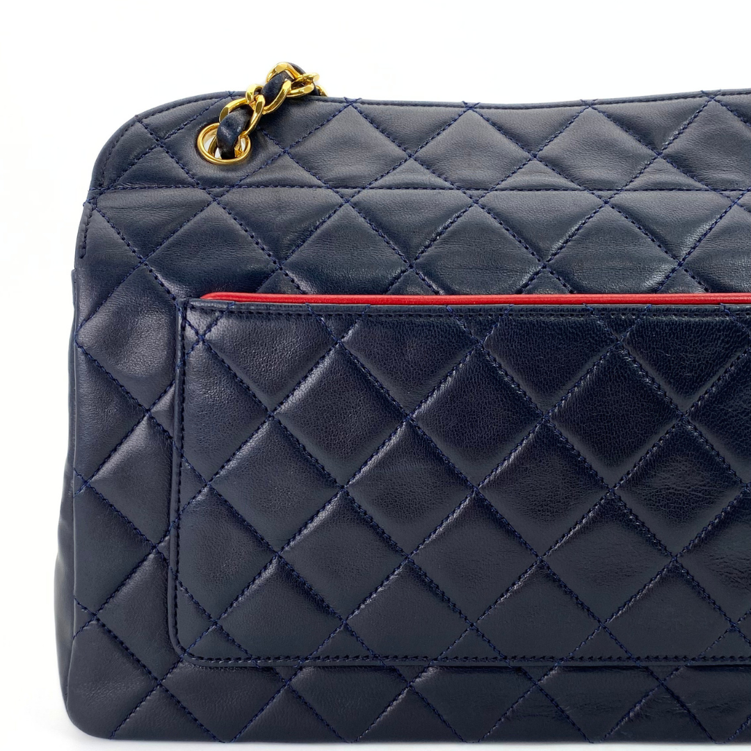 Taiga, 1 Series Navy Lambskin Tote with seal only
