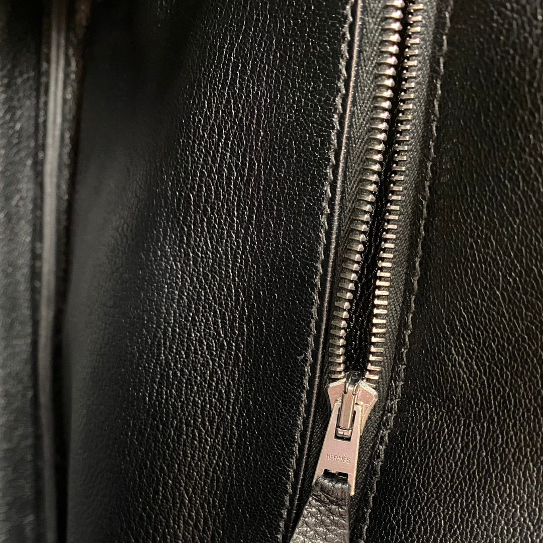 Avenor, 2000 Hat A Courroies 32 Black Togo Silver Hardware with □D