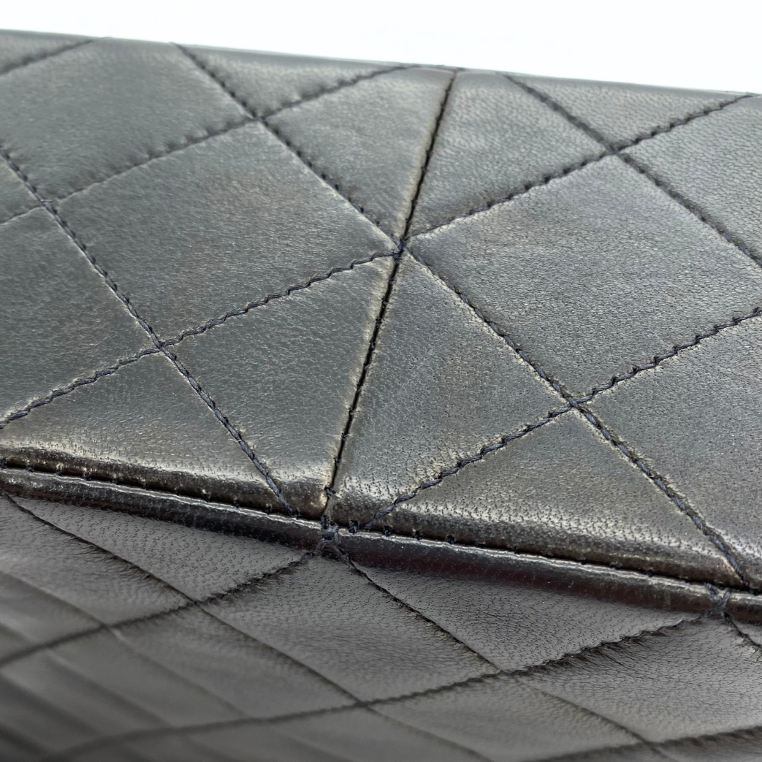 Varun, 2 Series Square 20cm Black Lambskin with seal and card