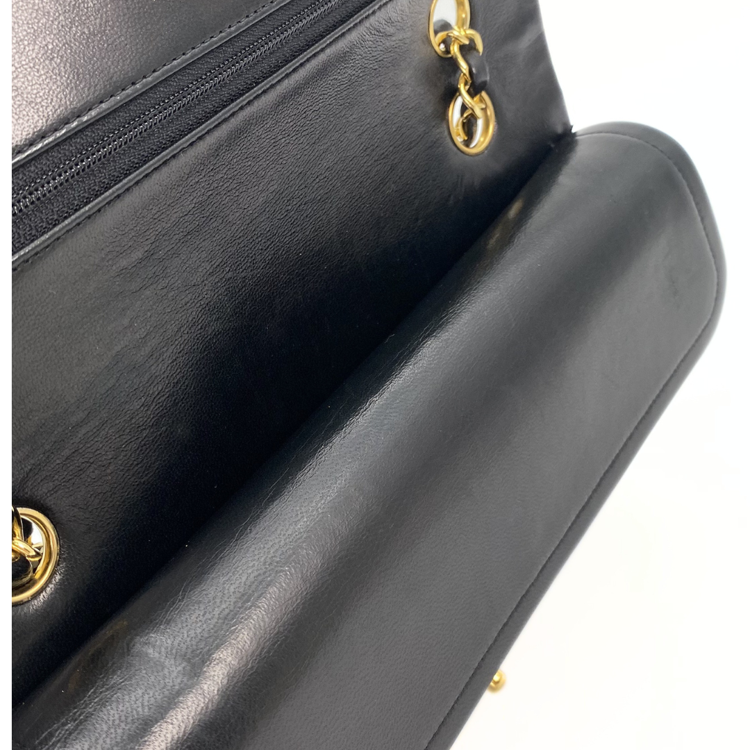 Bodhi, 0 Series Medium Classic Flap Black Lambskin with seal and card