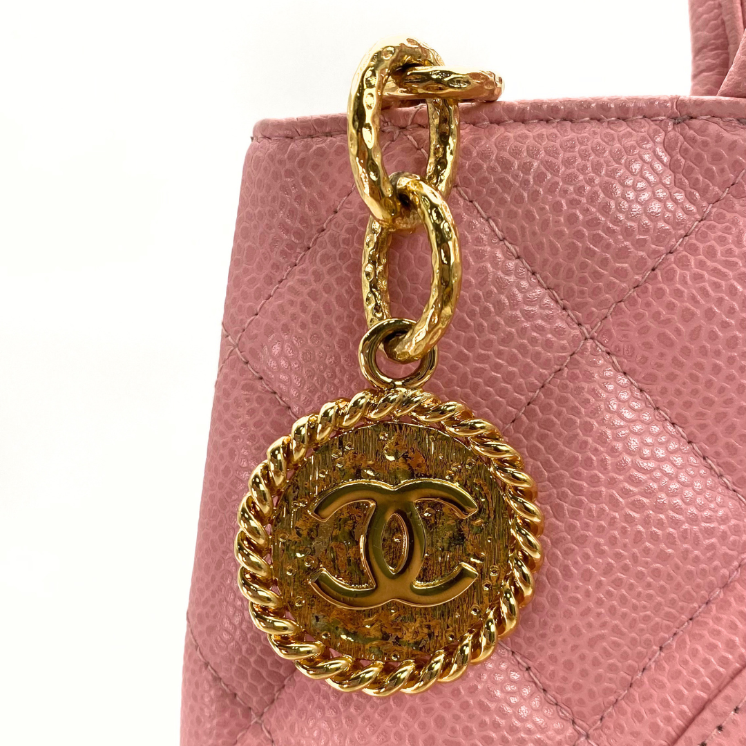 Dami, 8 Series Medallion Tote Reissue Pink Caviar with seal and card