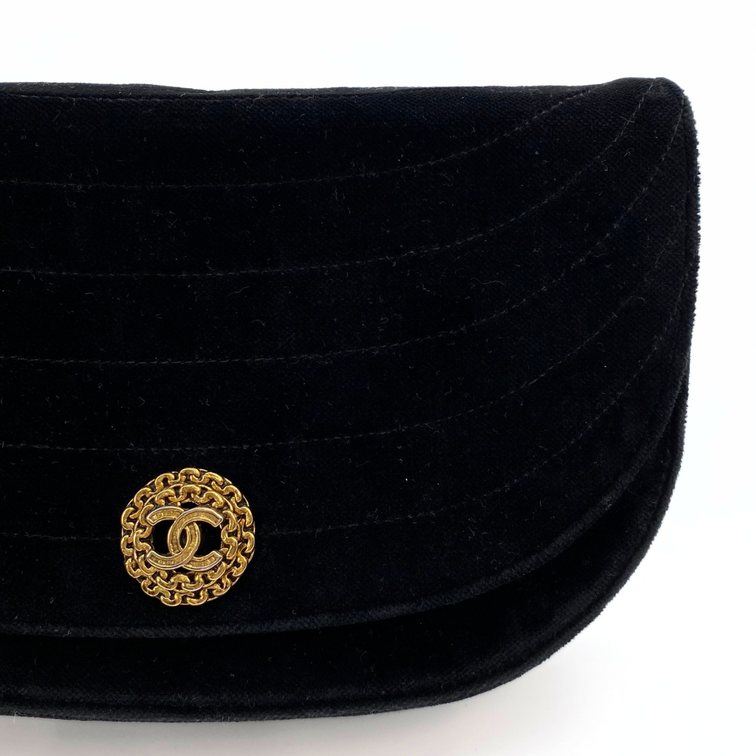 Brahma, 0 Series Half Moon Black Velvet with seal and card