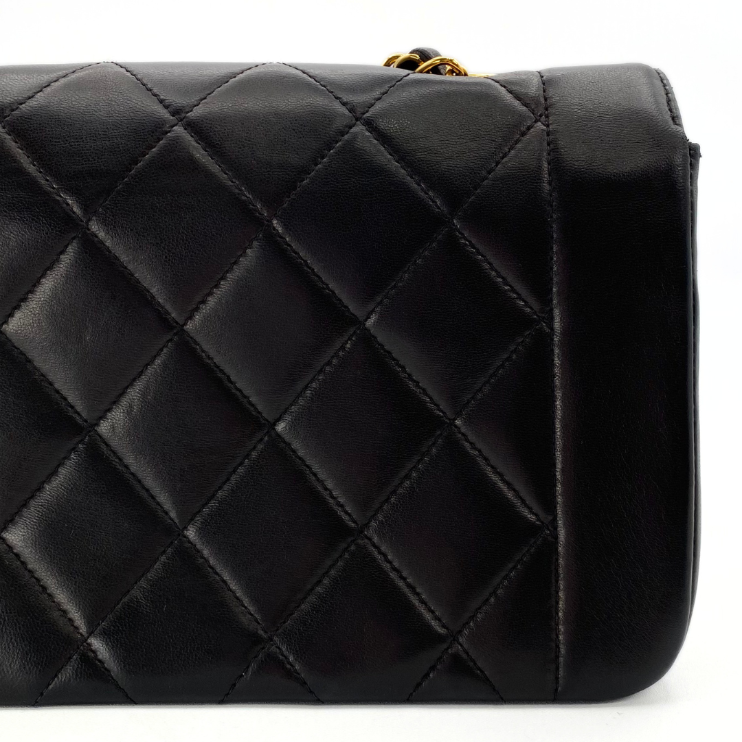 Solon, 3 Series Small Diana  Black Lambskin with seal only