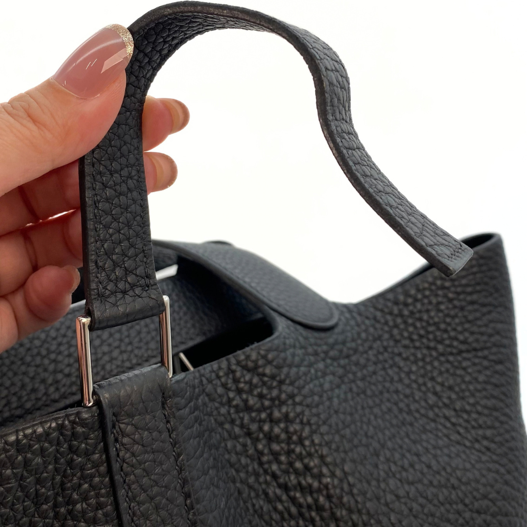 Hinano, 2004 Picotin GM Black Clemence with stamp □H