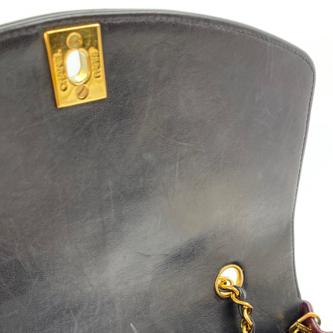 Kaori, 3 Series Small Diana Black Lambskin with seal and card
