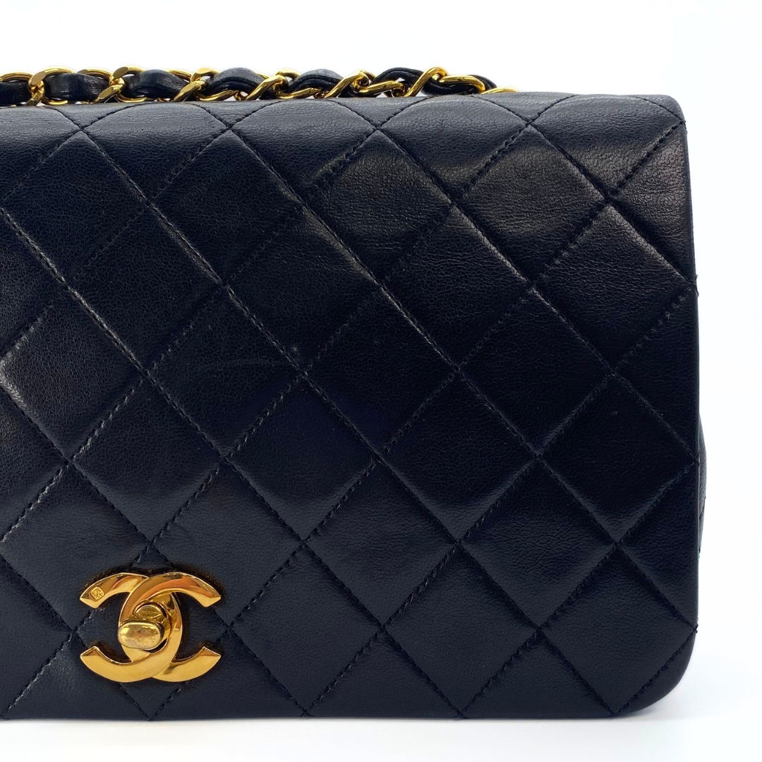 Evadne, 1 Series Small Full Flap Black Lambskin with seal and card
