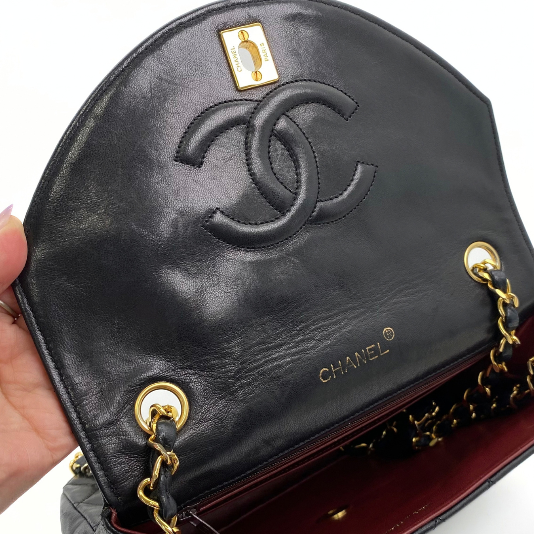 Kosei, 0 Series Half Moon Black Lambskin with seal and card