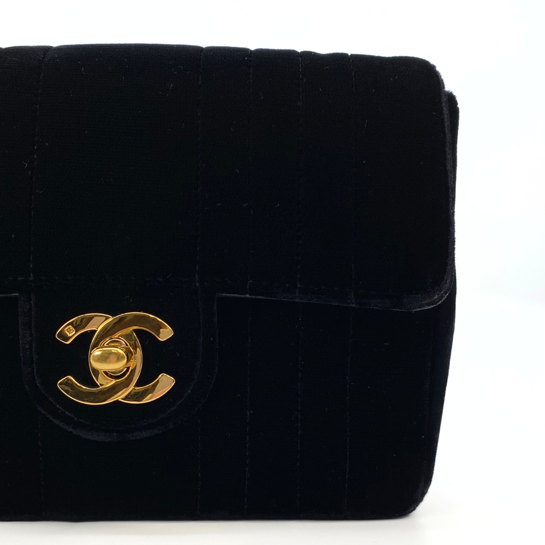 Arash, 2 Series Square 17cm Black Velvet with seal and card