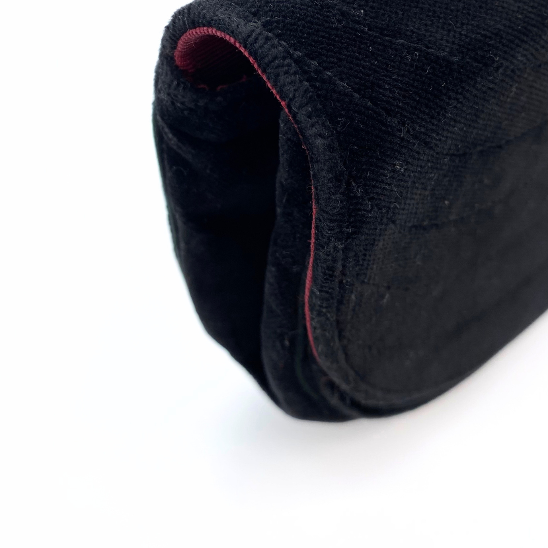 Brahma, 0 Series Half Moon Black Velvet with seal and card