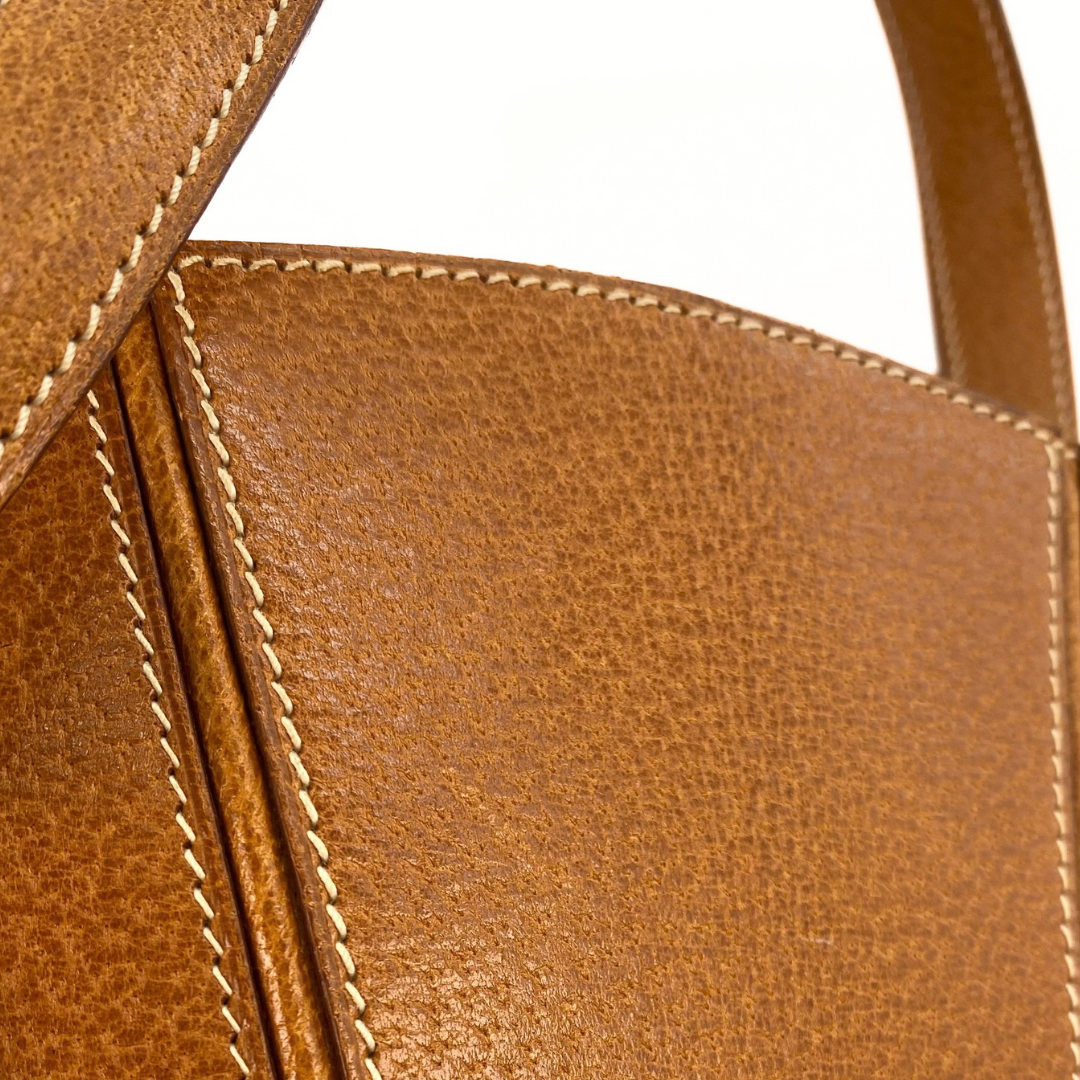 Sumire, 1992 De Bowe Brown Pigskin with stamp ○V