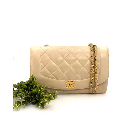 Valery, 2 Series Medium Diana Beige Lambskin with seal and card