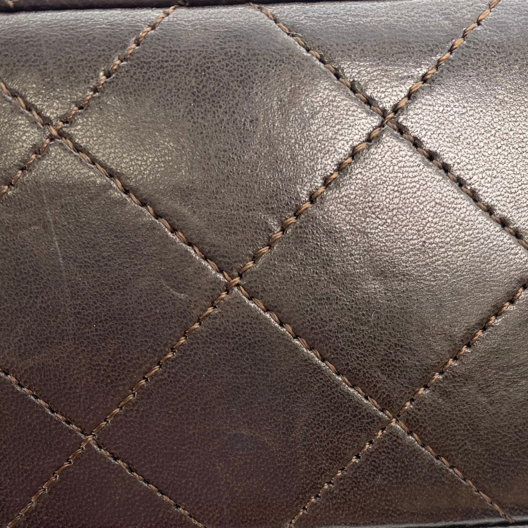 Leandro, 1 Series Small Classic Flap Brown Lambskin with seal only