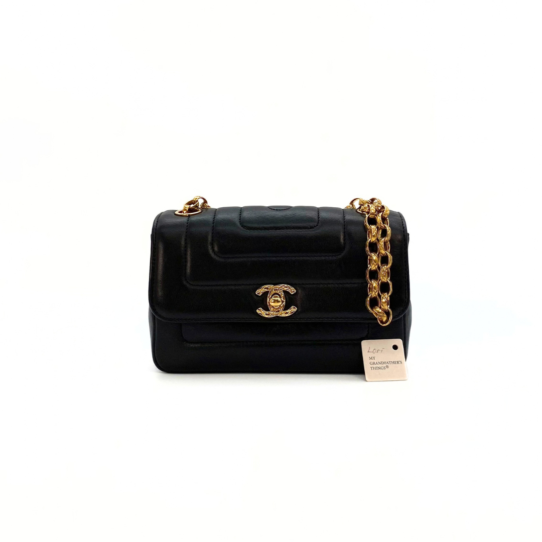 Lori, 2 Series Bijoux Chain Black Lambskin with seal only