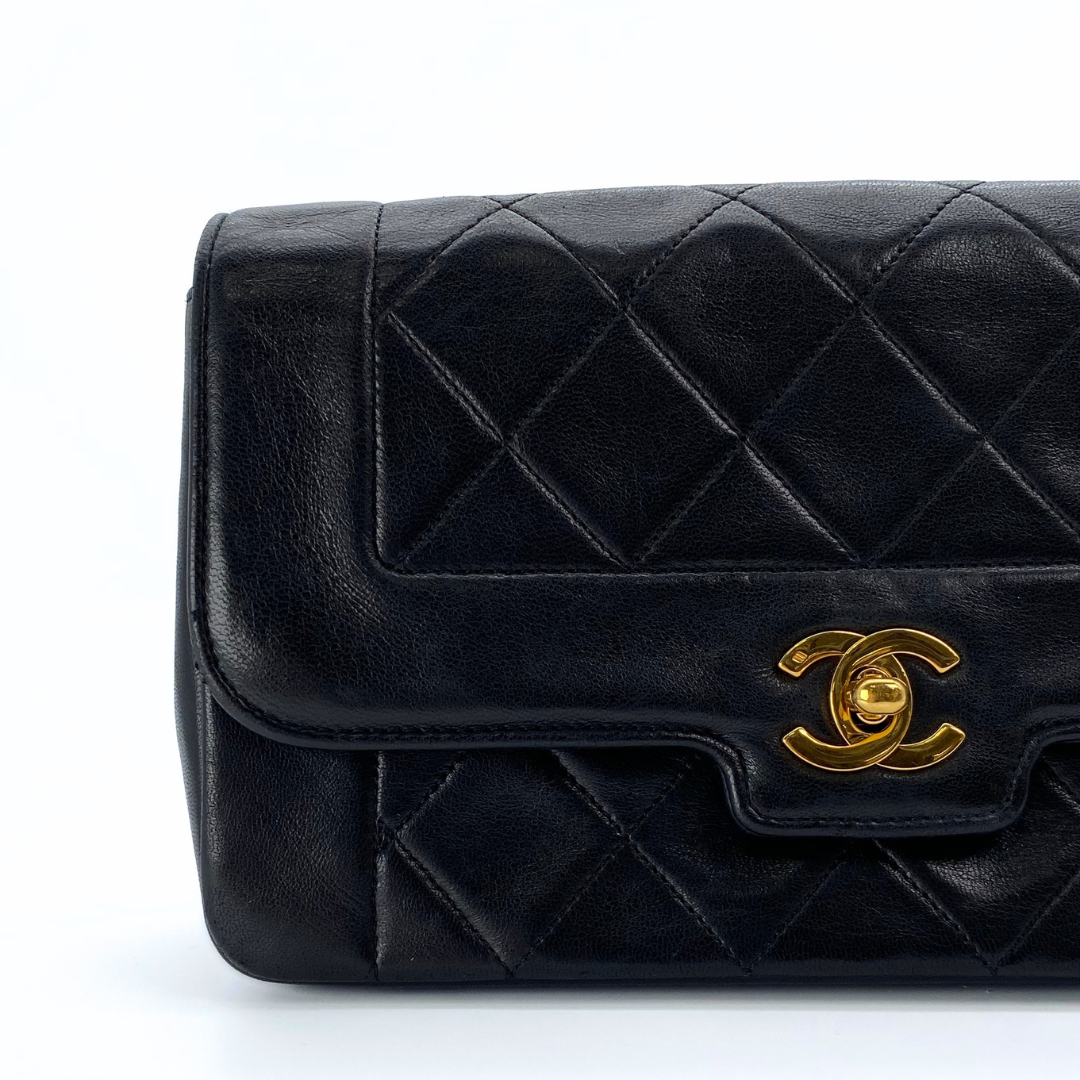 Ruslan, 1 Series Small Tab Border Black Lambskin with seal and card