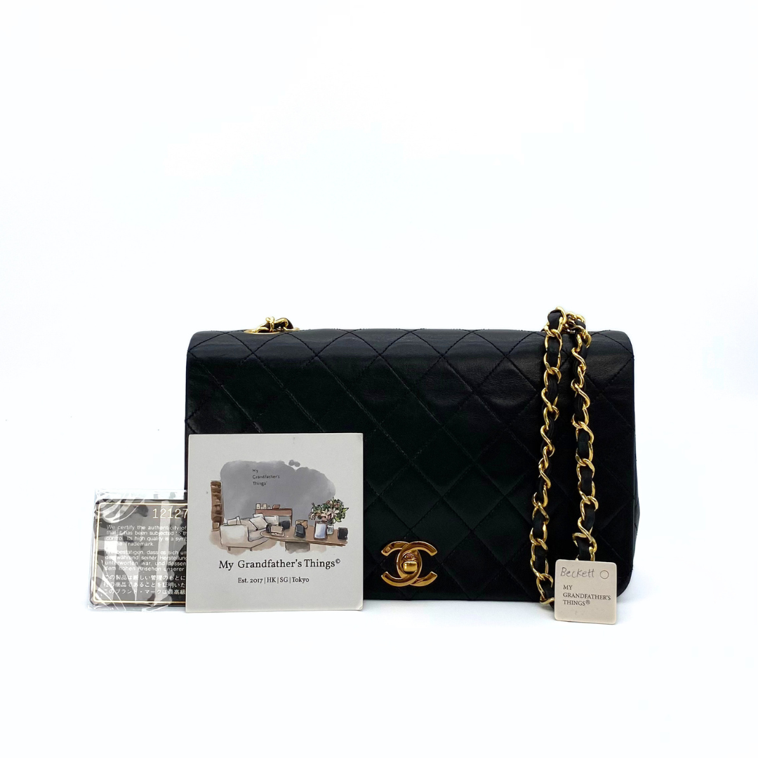 Beckett, 1 Series Small Full Flap Black Lambskin with seal and card